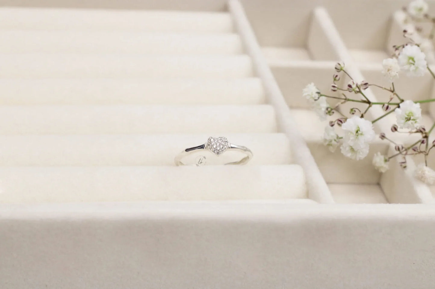 Radiant Heart Sterling Silver Ring – A Sparkling Promise of Love