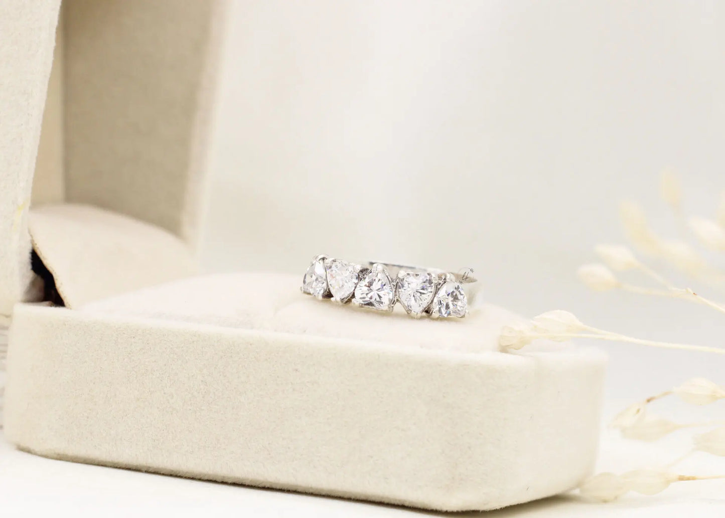Heart-Shaped Cubic Zirconia Sterling Silver Ring – Elegant Sparkle for Every Occasion