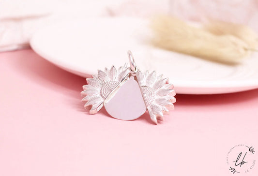 🌻 Sunflower Harmony Necklace – A Symbol of Joy, Growth, and Connection